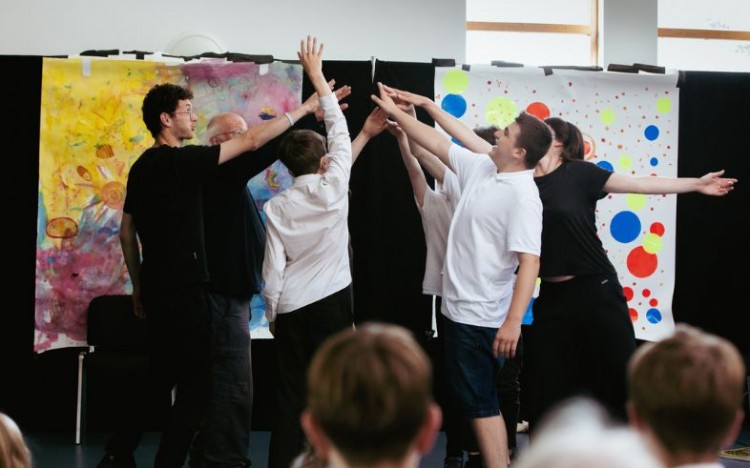 Participants performing during our youth theatre sharing. 